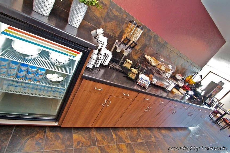 American Inn & Suites Parkers Prairie ภายนอก รูปภาพ